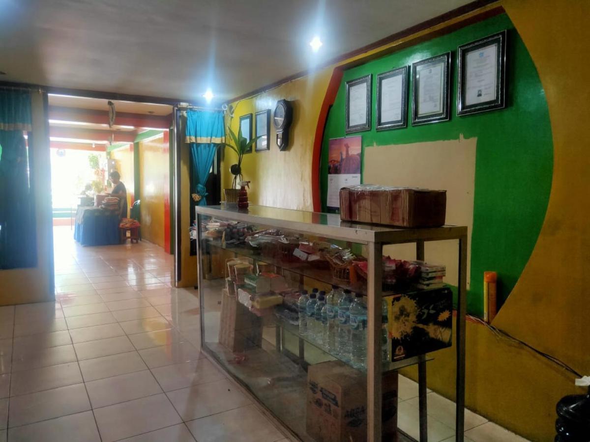 Oyo 90041 Hotel Sinar Lumayan Syariah Balikpapan (Borneo) Exterior foto