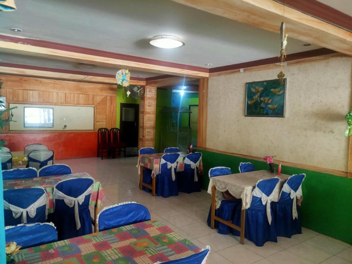 Oyo 90041 Hotel Sinar Lumayan Syariah Balikpapan (Borneo) Exterior foto